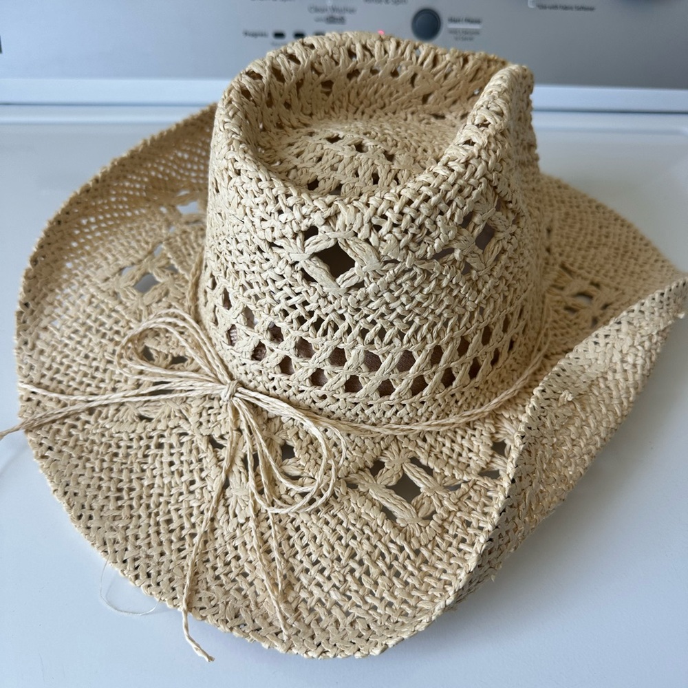 Like New Straw Women’s Cowboy Sun Hat